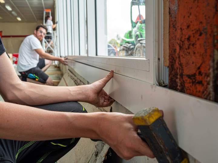 Ne prenez pas à la légère le choix de vos menuiseries extérieures. Travaillez avec nos menuisiers qualifiés !